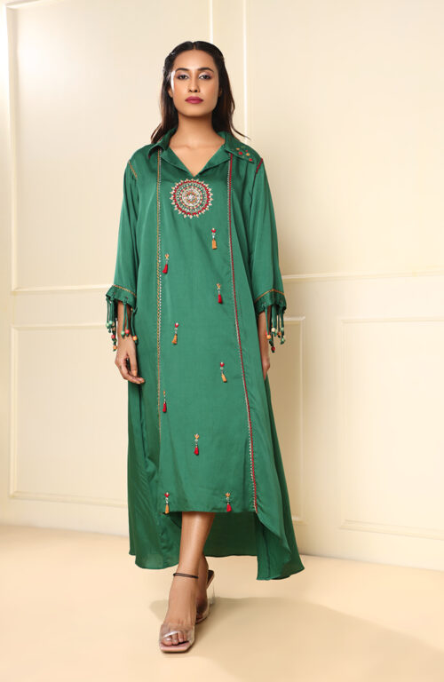 Green centre buti dress