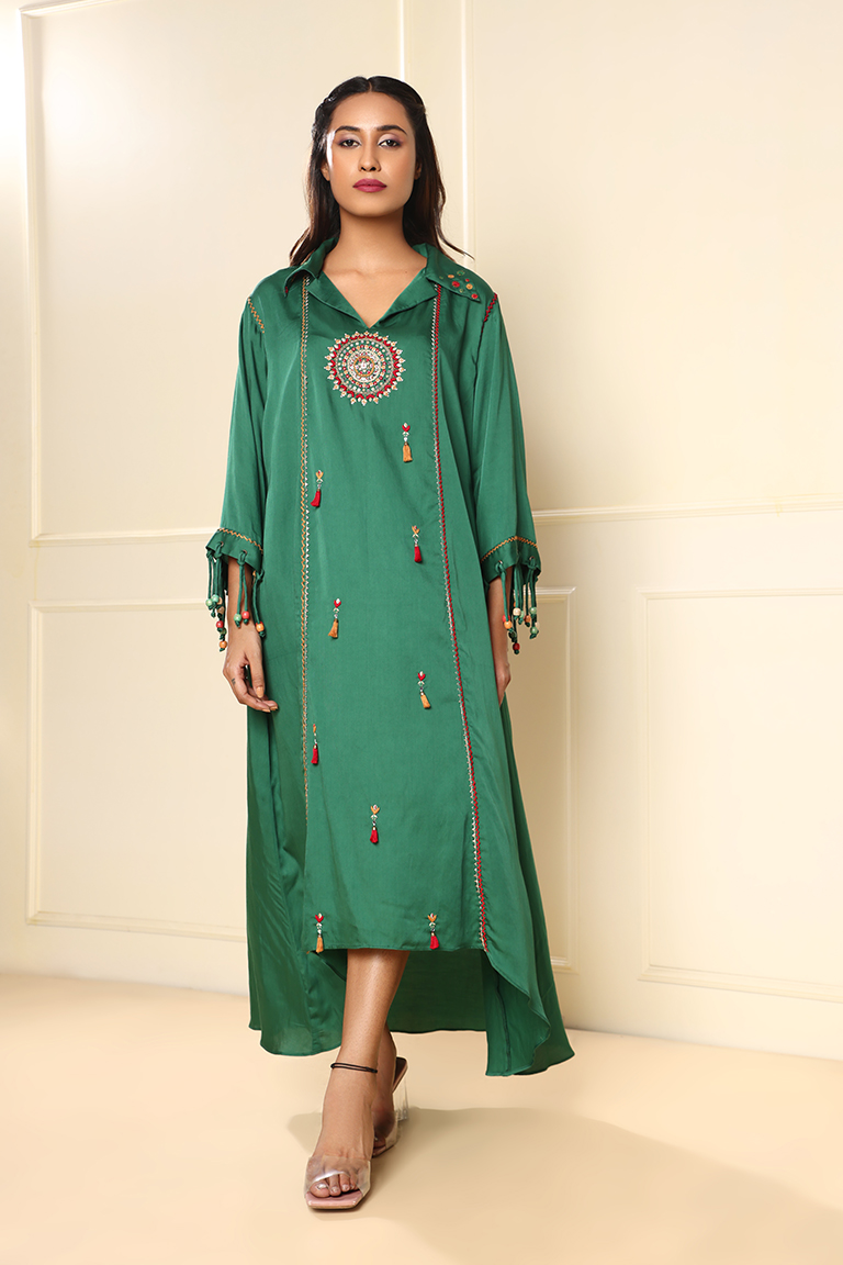 Green centre buti dress