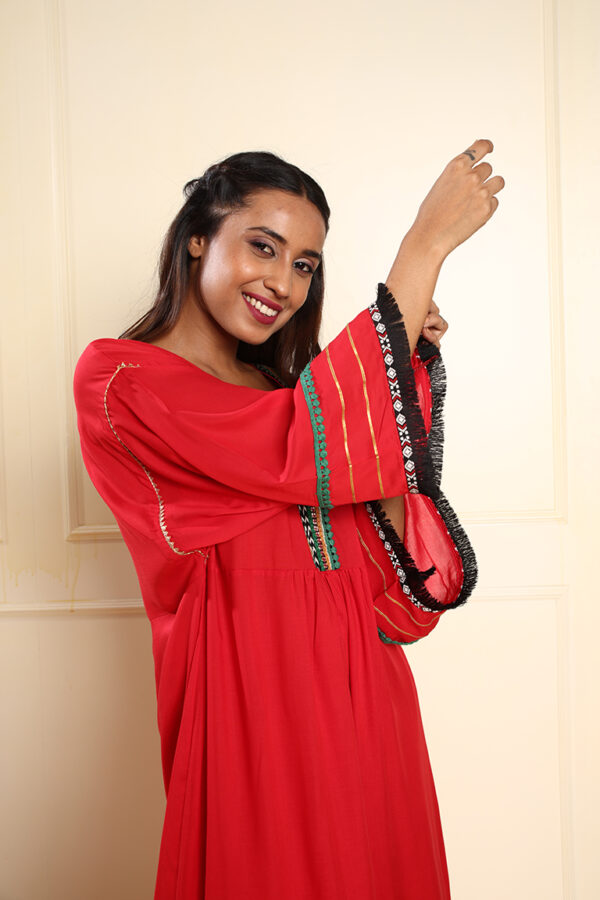 Red dress - Image 3