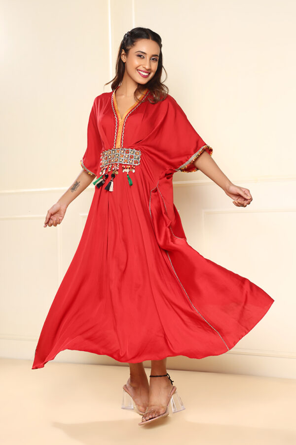 Red kaftan