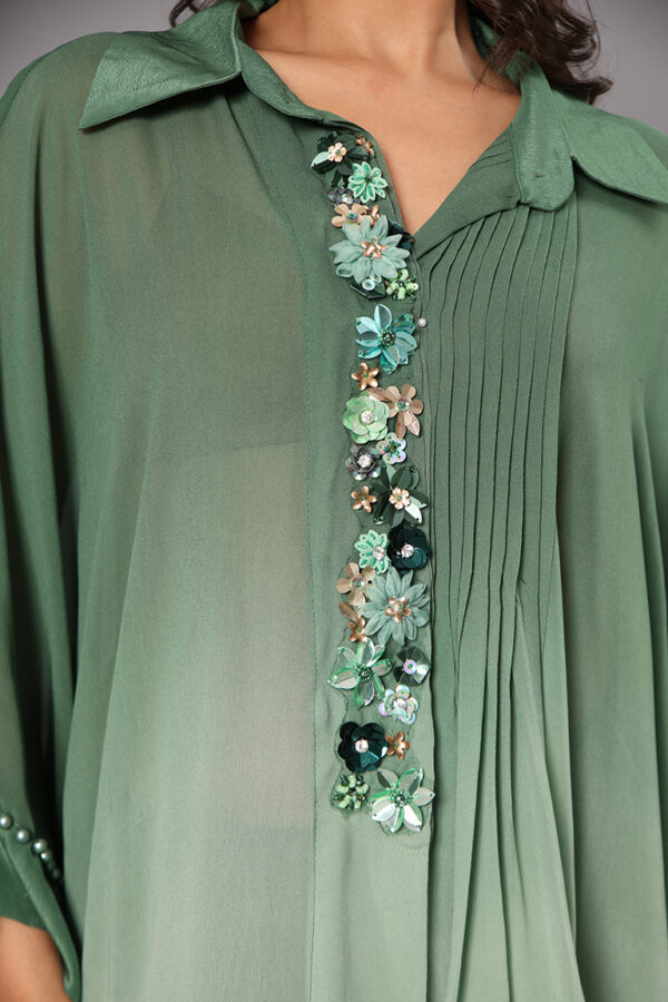 Green shaded front embroidery coord set - Image 4