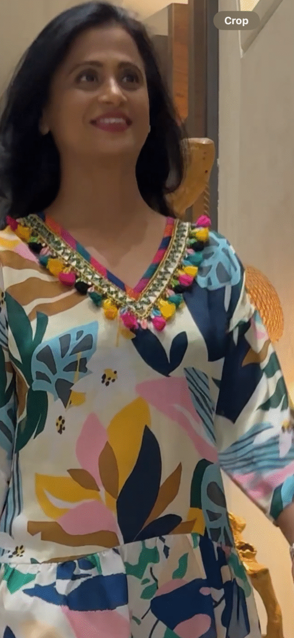 Vibrant dress - Image 4