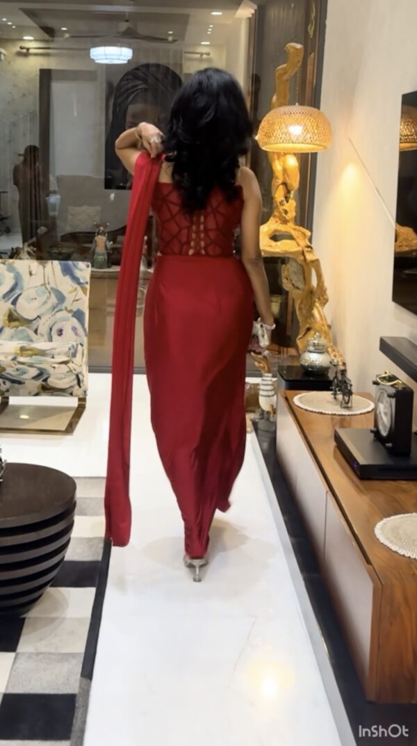 Red Drape Saree / - Image 3